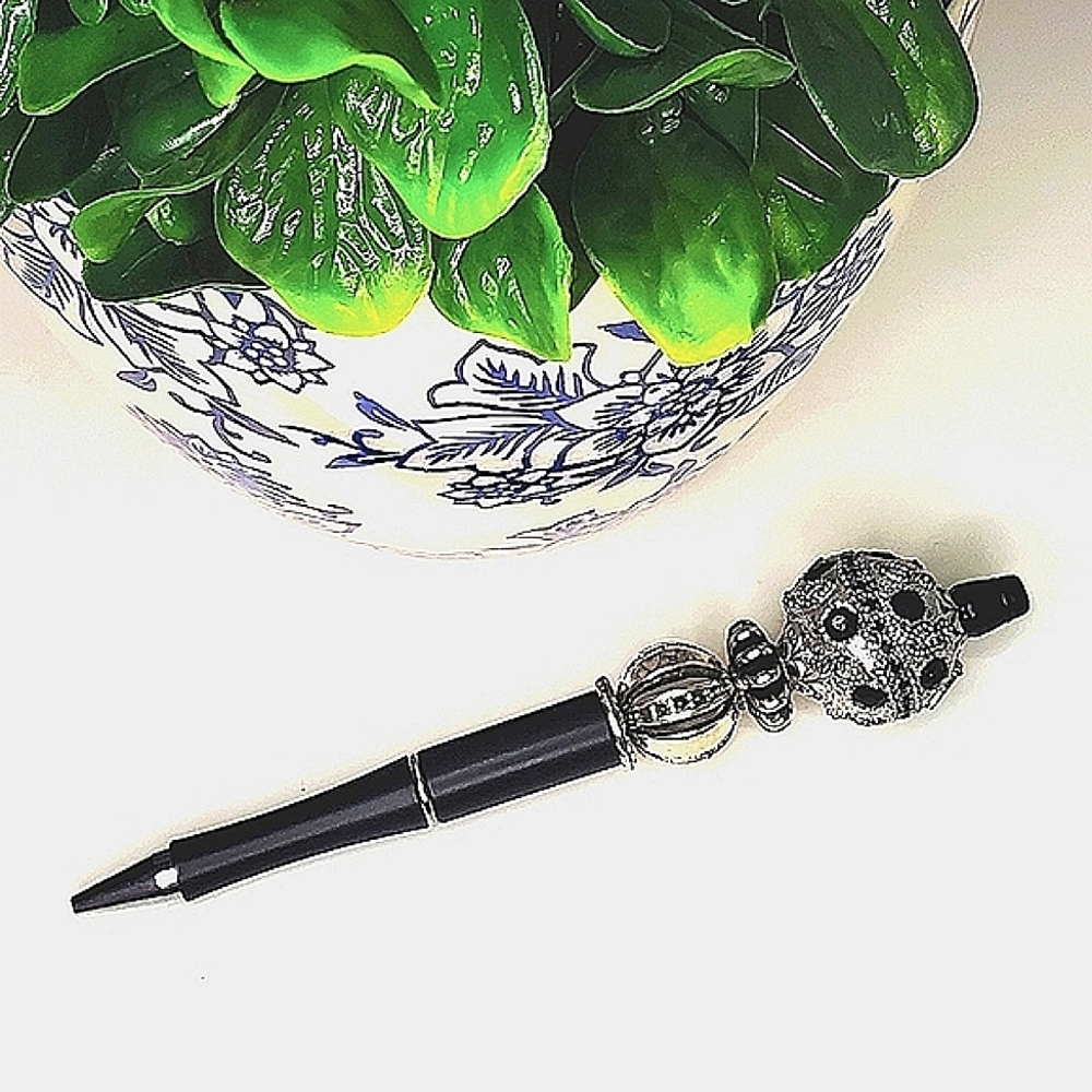 MIDNIGHT ELEGANCE PEN
